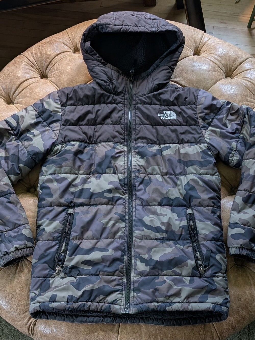 The North Face Reversible Full Zip Jacket Black Fleece Camo Women Small Youth XL